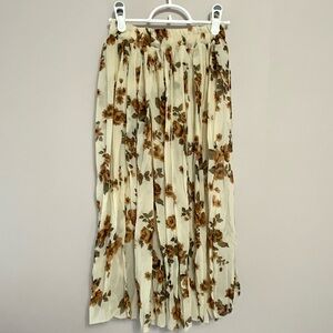 Midi floral skirt